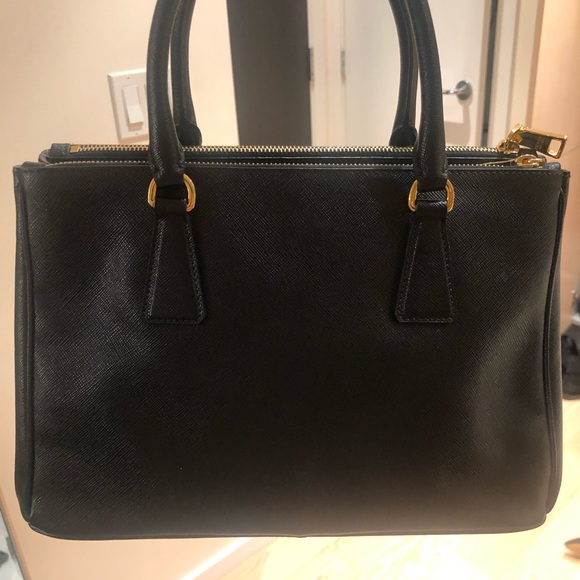 Prada Galleria Saffiano leather medium bag - Picture 3 of 9